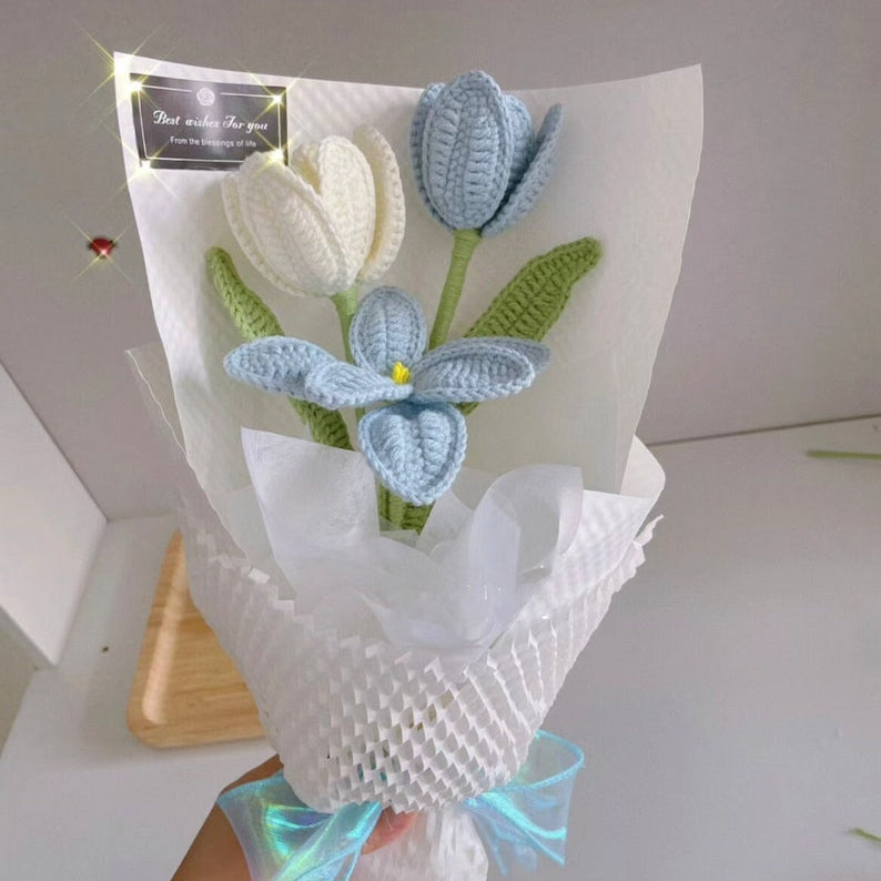 Bouquet di tulipani fatto a mano all'uncinetto, regalo per fidanzata, mamma, compleanno