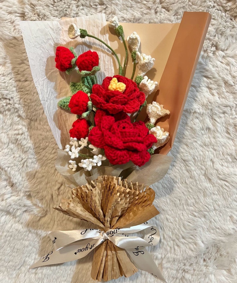 Hand-crocheted Flower Bouquet Handmade Rose Lily Bouquet A Timeless Gift