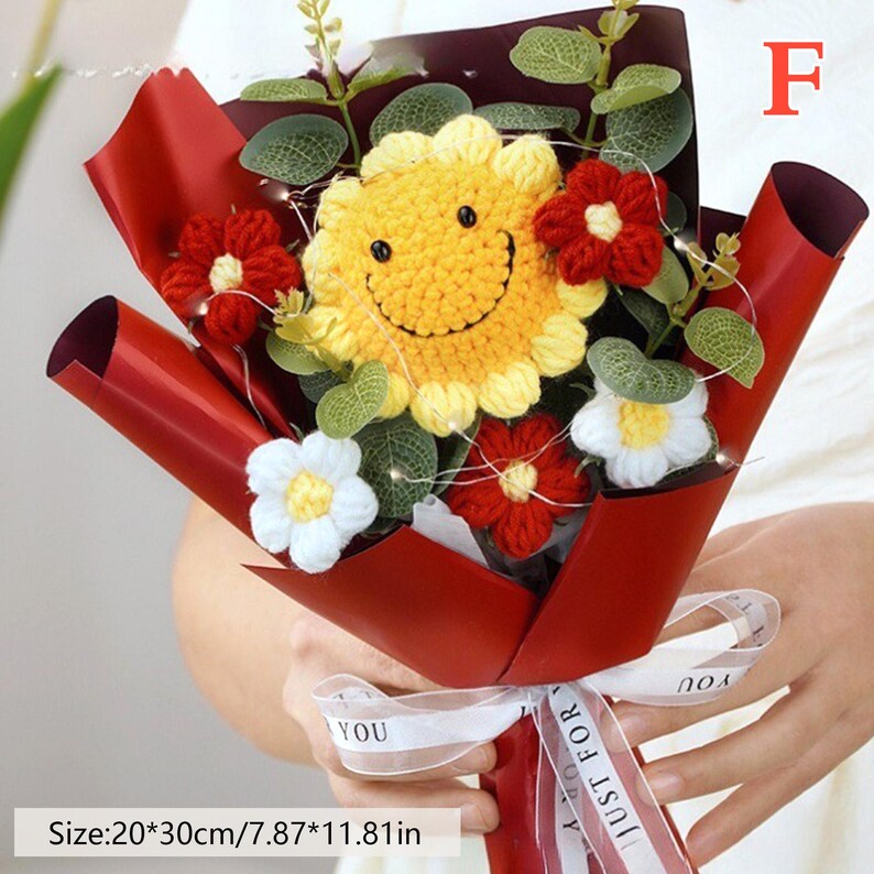 Sunflower & Carnation Inspired Crocheted Flower Bouquet: A Colorful Tribute to Nature