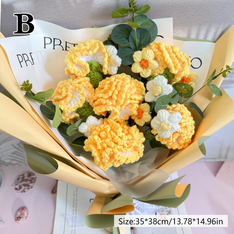 Bouquet di garofani all'uncinetto fatto a mano per la mamma, un regalo senza tempo