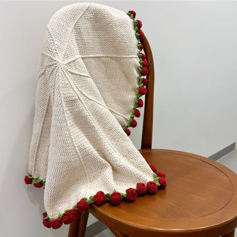 Round Romantic Hand-crocheted Rose Flower Blanket