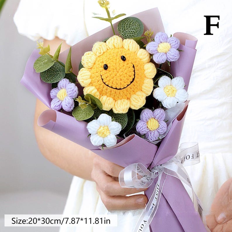 Bouquet di fiori vivaci all'uncinetto fatto a mano, un regalo delizioso